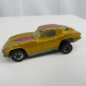 Hot Wheels 1979 Corvette Die Cast Car Split Rear Window Adjustable Rear Lift - Picture 1 of 6