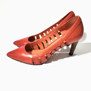 Via Spiga Womens Pump Pointy Toe Orange 8M - Picture 1 of 11