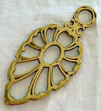 Footed Wall Mount Brass Trivet Hot Plate Holder Marked Japan Heart Style Scallop