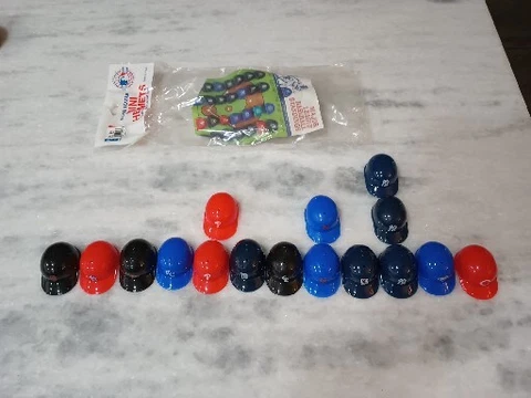 Major League Baseball Mini Collector  Helments. Lot Of 16 Yankees Mets Phillies Cover