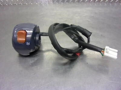 587 A  VESPA PIAGGIO LXV 150 2008 OEM   RIGHT SWITCH CONTROL - image 1 of 4