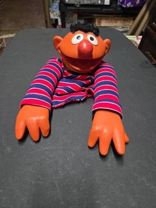 Vintage 70er Jahre Muppets SESAMSTRASSE Ernie Gummi & Stoff Kinder Handpuppe - Bild 1 von 4