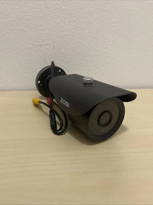 ZOSI ZG2317A DAY/NIGHT SECURITY CAMERA, INDOOR/OUTDOOR New No Box - Image 1 of 4