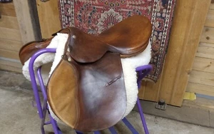 Close Contact Barrington (Walsall, UK) 18" Wonderful vintage saddle! - Picture 1 of 7