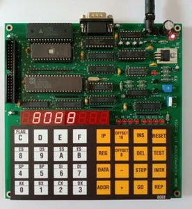 Zestaw mikroprocesorów 8088 - Zdjęcie 1 z 4