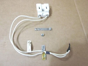 GE WB02X10981 Cooktop Receptacle 5170P925-60 - Picture 1 of 5