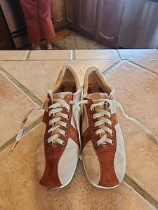 Vintage Damen Hush Puppies 🎳 Bowling Beige Wildleder Schuhe Größe 8 1/2  - Bild 1 von 8