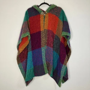 ARAN MAGLIONE MARKET Sarah con cappuccio un bottone mantello multicolore 100% lana - Foto 1 di 3