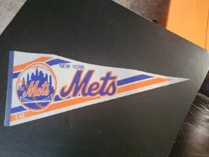Vintage New York Mets Pennant 30”  1980s - Picture 1 of 1