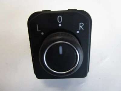 Оригинальный переключатель дверного зеркала VW Audi 3CN959565A VW Jetta GLI 2019-2021 от оригинального производителя - Изображение 1 из 4