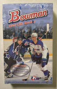 Bowman CHL HOCKEY 1997 paquete de 24 ¡caja sellada de fábrica! ¿Autógrafos PARALLELS CHL?? - Imagen 1 de 5