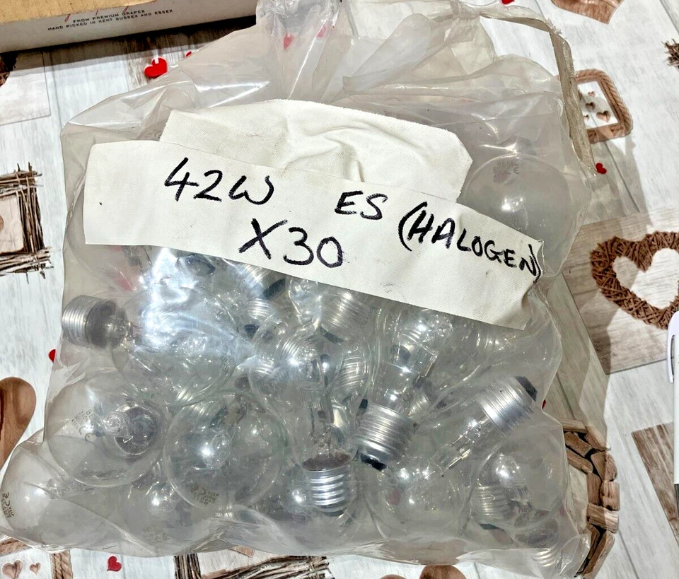 30 qty 42W ES 240V bulb lamp - Image 1 of 1