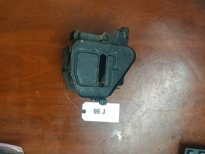 CONJUNTO DE CAIXA DE BATERIA YAMAHA XS400 1980 - 1981 XS400S 1980 -1982 3F9-21240-00-00 - Imagem 1 de 4