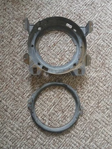 VW T3 Scheinwerferrahmen Rund - Bild 1 von 3