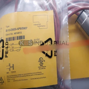 1PC New TURCK BI10-EM30-AP6/S907 4614513 Inductive Sensor Fast Shipping - Picture 1 of 2