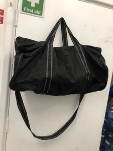 Tassia Holdall Weekend Sports Travel Bag Size Large 62x30x30cm - Picture 1 of 3
