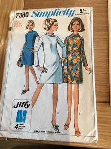 1967 ORIGINAL SIMPLICITY SEWING PATTERN 7380 dress size 14  bust 34 CUT  P&P - Picture 1 of 4