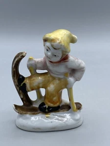 VTG Porcelain Skier Boy Figurine Occupied Japan 1947-1952 - Picture 1 of 9