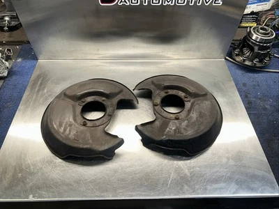 Задние пластины дискового тормоза 88-91 Honda Civic CRX оригинальные под правую и левую руку SI D16A6 - Изображение 1 из 4