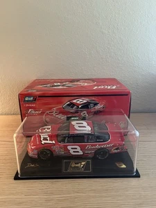 2001 Dale Earnhardt Jr. #8 Budweiser Chevrolet Monte Carlo 1/24 - Picture 1 of 3