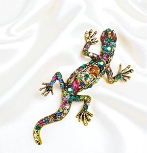 2.75” Long Fun Gecko Lizard Brooch  "C" Clasp Multicolor Crystals Animal Jewelry - Picture 1 of 4