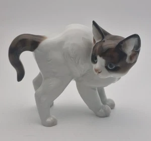SWEET ROSENTHAL THEODOR KARNER STANDING CAT KITTEN FIGURINE - PERFECT - Picture 1 of 11