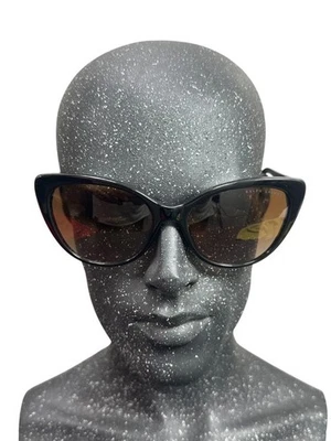 Beautiful Authentic Ralph Lauren RL 8215BU 5001/13 56[_]18 140 Sunglasses - Image 1 of 4