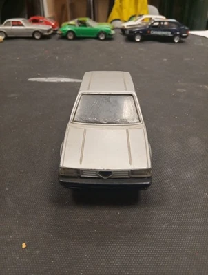 Polistil Alfa 33 Stradale 1/25 Italy - Immagine 1 di 4