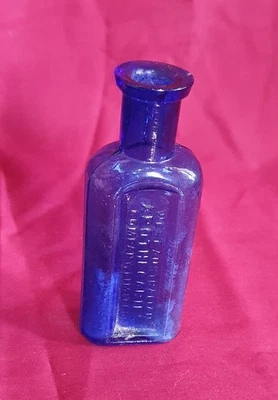 Blue Glass West Australian Apothecaries Company Limited Poison Medicine Bottle - image 1 of 4