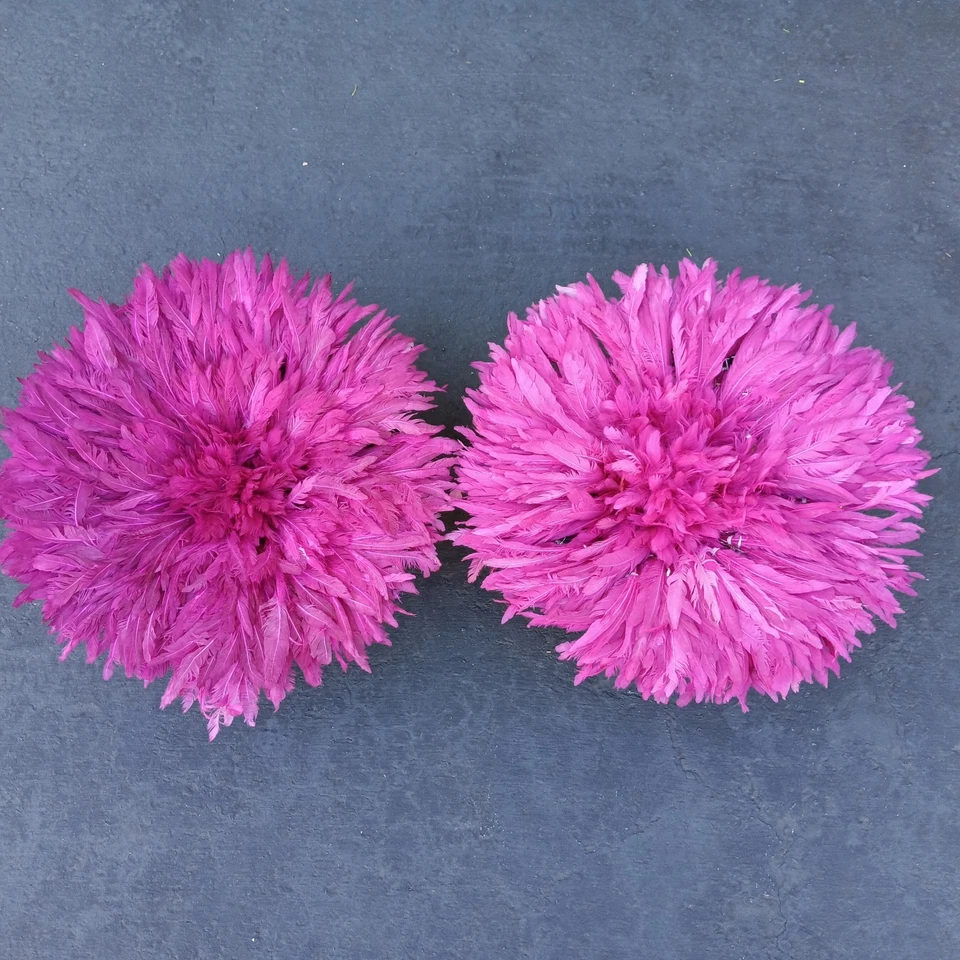 Conjunto/18 cocar de penas tradicional roxo feito à mão chapéu Juju HomeDecor Camarões - Imagem 1 de 4