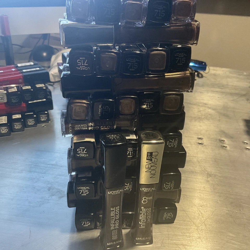 L'Oreal INFALLIBLE PRO Lip Gloss 8 hrs Wear 715 RAISIN 0.21oz 9z - Image 1 of 4