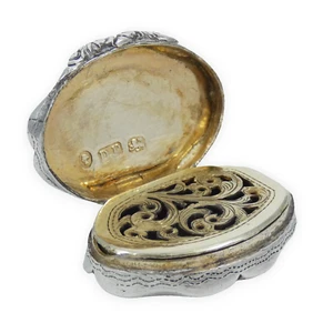 Antique Victorian 1853 Sterling Silver Vinaigrette Scent Pill Box & Grille Case - Picture 1 of 13