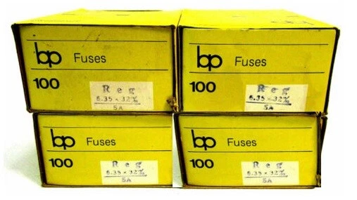 **NUEVO** Cantidad de 400, 250V 5 amperios 3AG Buss Fusibles. Nuevo stock antiguo. Foto 1 de 1