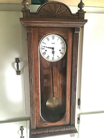 Vintage Trend Large Wind-Up Pendulum Wall Clock Working-Chime NOT working Cover