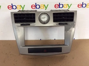 07 08 09 2010 CHRYSLER SEBRING CENTER RADIO BEZEL VENTS CLock HAZARD OEM - Picture 1 of 2