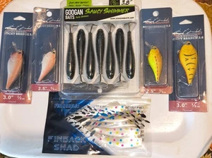 6 Stück neue Angelköder 4 Crankbaits & 2 Packungen Softbaits Googan Fishaholic - Bild 1 von 10