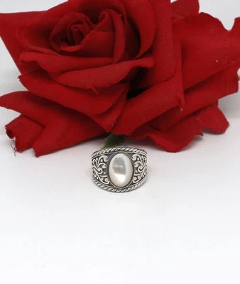 Gorgeous NWT JTV White Mother of Pearl Size 9 11.45g  CAT RESCUE - Image 1 of 2