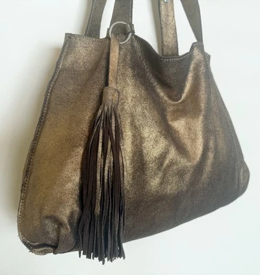 NEW BANANA REPUBLIC GOLD BRONZE METALLIC SOFT LEATHER HOBO TOTE BAG TASSEL $120 - Image 1 of 4