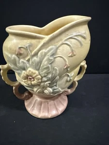 Vintage Hull Pottery Vase W 5 - 6 1/2 U.S.A Yellow fade to Pink - Picture 1 of 6
