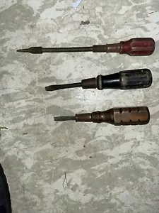 Vintage Flat Heads, Screw Driver Set 5.25”, 5.75” And 1 Flex 8" Wooden Handles - Picture 1 of 5