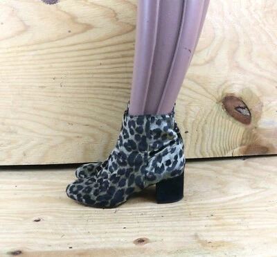 Botas Anthropologie para mujer 7,5 M estampado de leopardo pelo de becerro botín al tobillo cremallera zapatos Foto 1 de 4