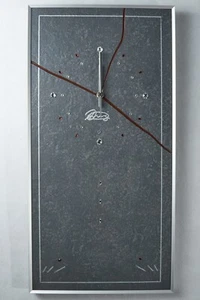 Wanduhr, Uhr mit Swarovski Kristallen, Epoxidharz, hochwertiger Alurahmen - Bild 1 von 7