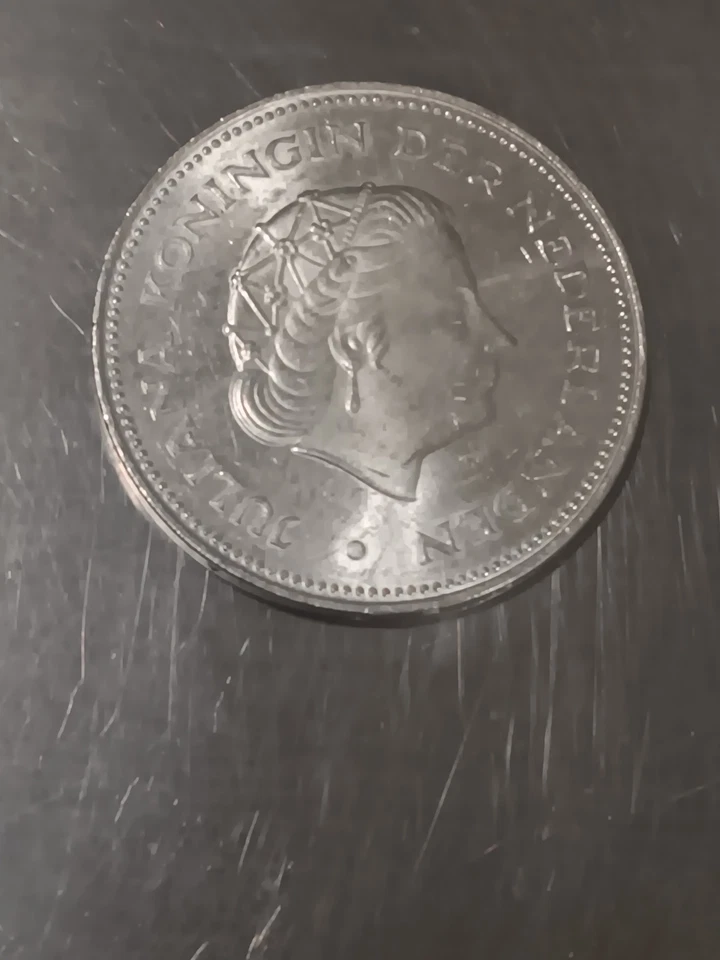 1945 10 G 1970 Nederlanden 10 Gulden 25g Silver Coin UNC Herrijst Netherlands  - Image 1 of 4