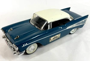 Vintage BEAM Blue 1957 Bel Air Shaped Ceramic Whiskey Bottle Decanter EMPTY - Picture 1 of 13