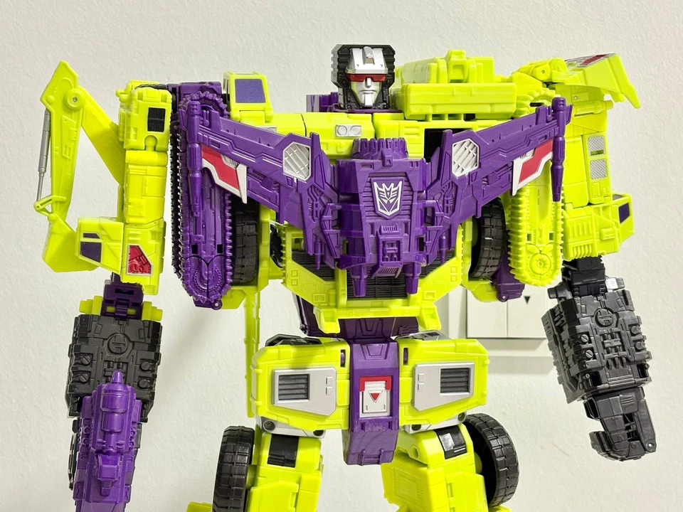 6* Hasbro Transformers: Generations Combiner Wars Constructicons / Devastator  - Bild 1 von 4