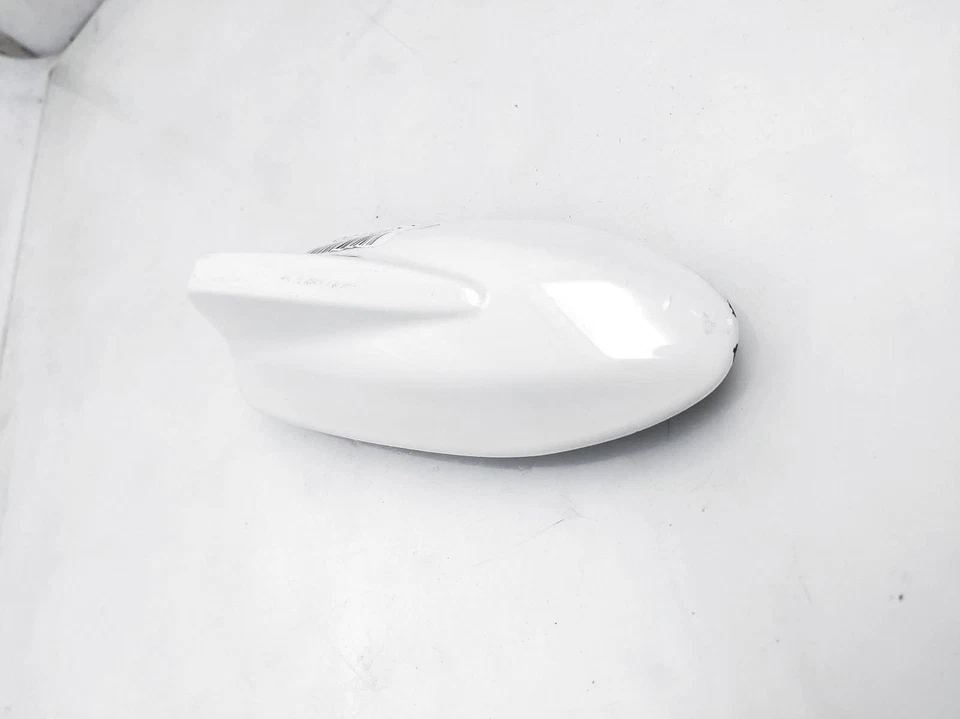 2010-2011 年沃尔沃 Xc60 车顶天线 31210326 39850858 - 冰白色 — 第 1/4 张图片