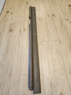 Alfombra lateral del conductor Firebird 82-92 moldura de puerta Fisher Sill placa de desgaste bronceada Foto 1 de 4