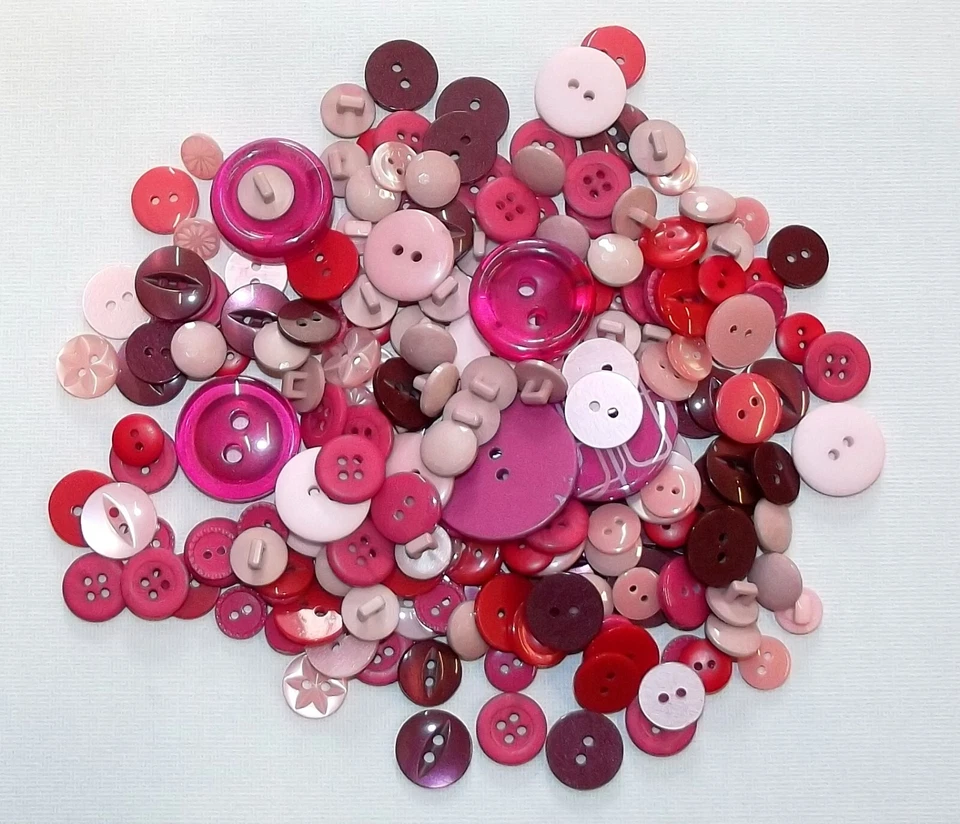Buttons Mixes - Bags Assorted Colours & Various Mixed Sizes 50g 100g - Image 1 of 1