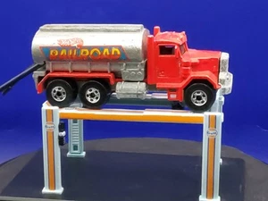 Hot Wheels Peterbilt Tank Truck Railroad 1979 Red Blackwall Malaysia LOOSE - Picture 1 of 6