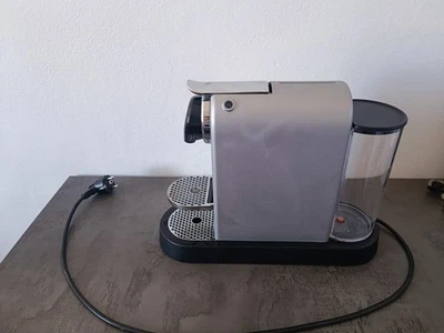 Macchina da caffè Nespresso Citiz Type C113  - Immagine 1 di 4